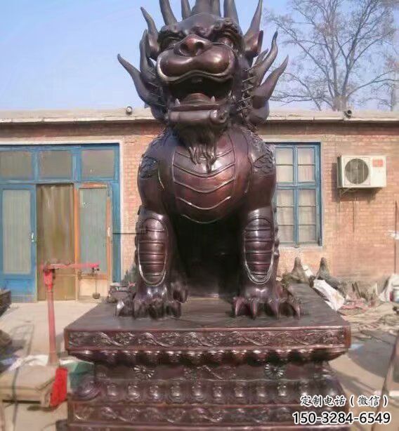 玻璃鋼麒麟雕塑，動物美陳雕塑，仿銅工藝
