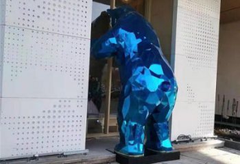 城市狗熊雕塑，彩繪雕塑，仿真效果