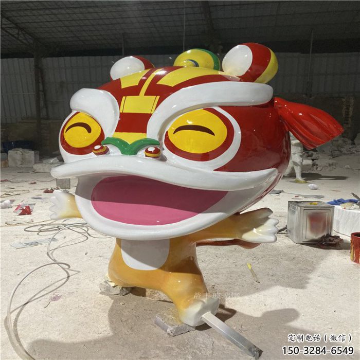 卡通形態(tài)效果，玻璃鋼卡通獅子雕塑，美陳景觀擺件