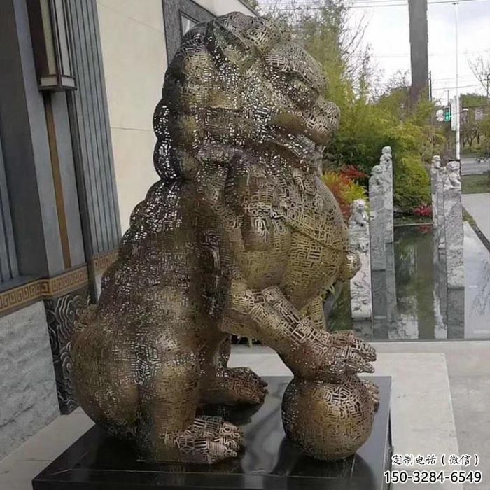 獅子鏤空雕塑優選，城市裝飾，景觀不銹鋼獅子雕塑供給