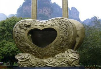 許昌藝術(shù)同心鎖雕塑承接，景區(qū)案例，公園鎖子雕塑定制