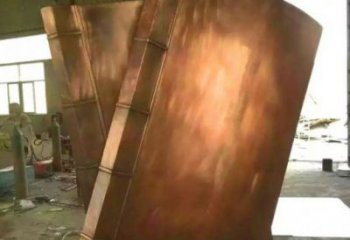 伊犁鑄銅書(shū)籍供應(yīng)，街景小品，銅書(shū)籍雕塑廠家優(yōu)價(jià)
