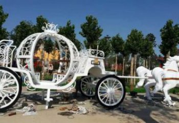 黔江廣場(chǎng)馬車(chē)雕塑